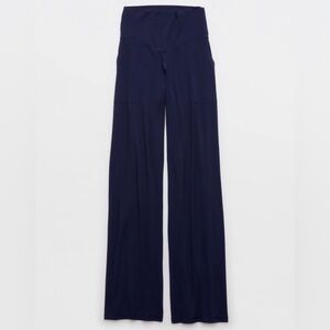 OFFLINE By Aerie Real Me XTRA High Waisted Trouser SIZE M in navy